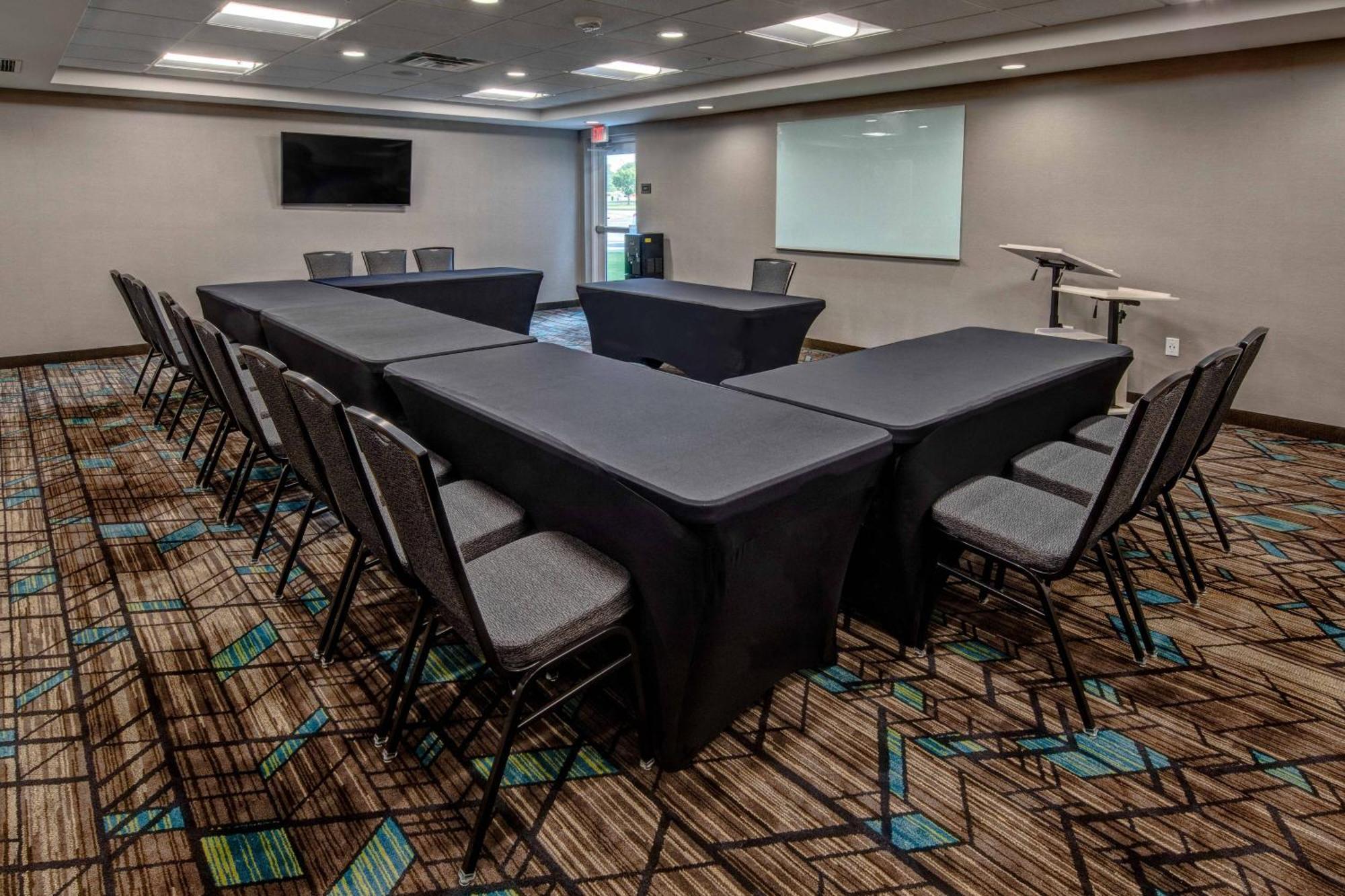 Residence Inn By Marriott Tulsa Midtown Eksteriør billede