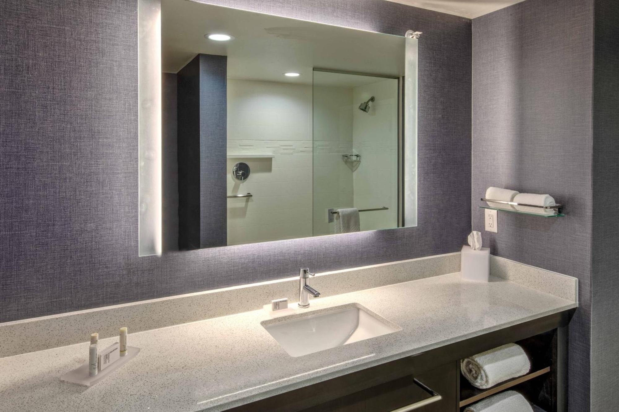 Residence Inn By Marriott Tulsa Midtown Eksteriør billede
